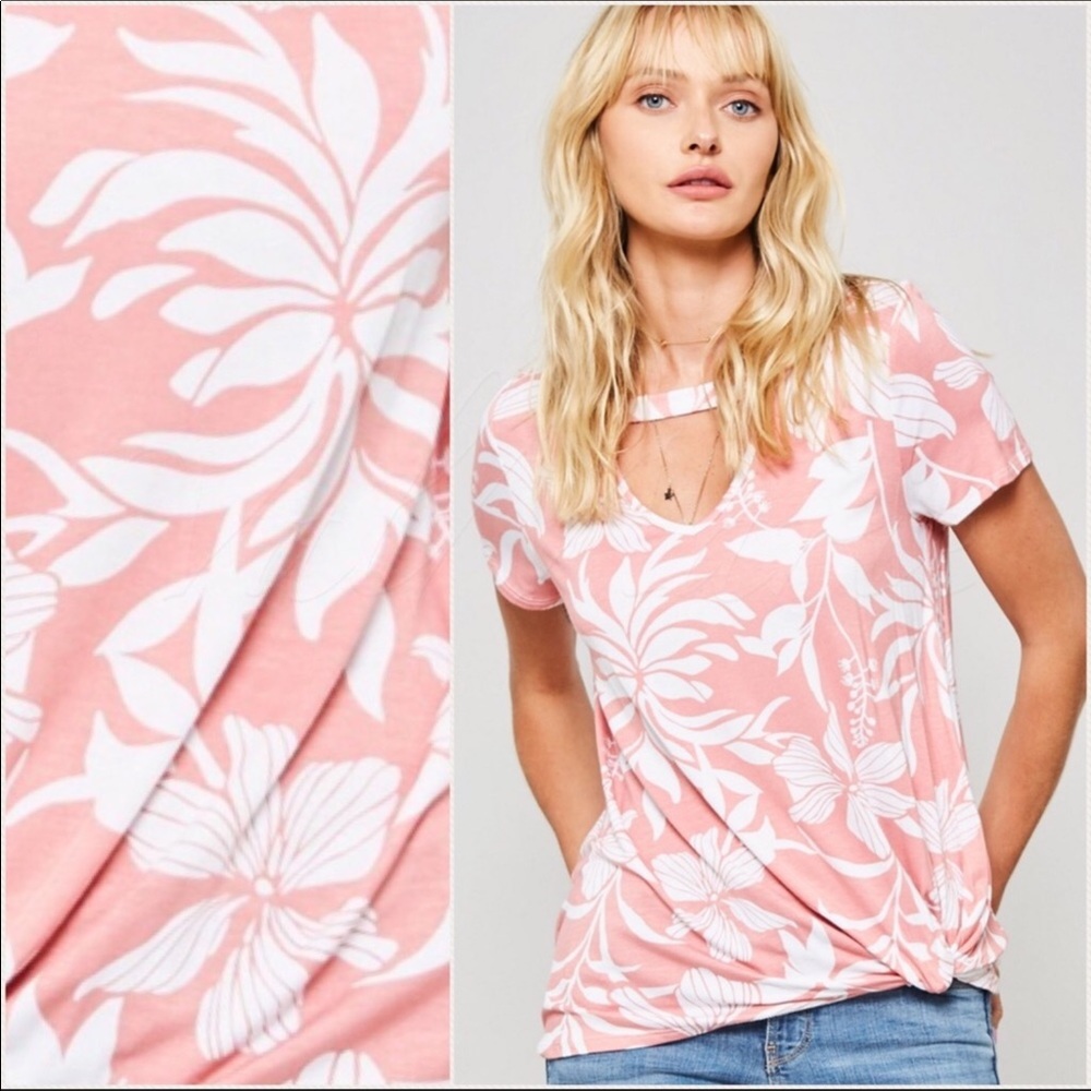 ❤️1 LEFT! Coral & white Hawaiian, w/ Choker! - Picture 4 of 5